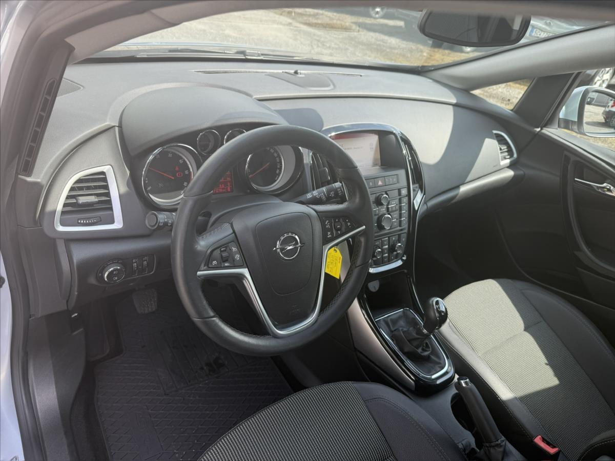 opel-astra-1-6-cdti - 8