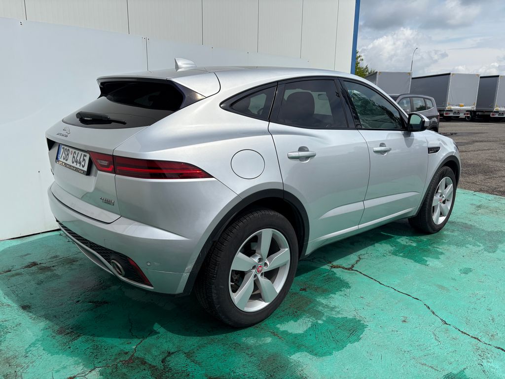 jaguar-f-pace-d180-r-dynamic-awd - 1