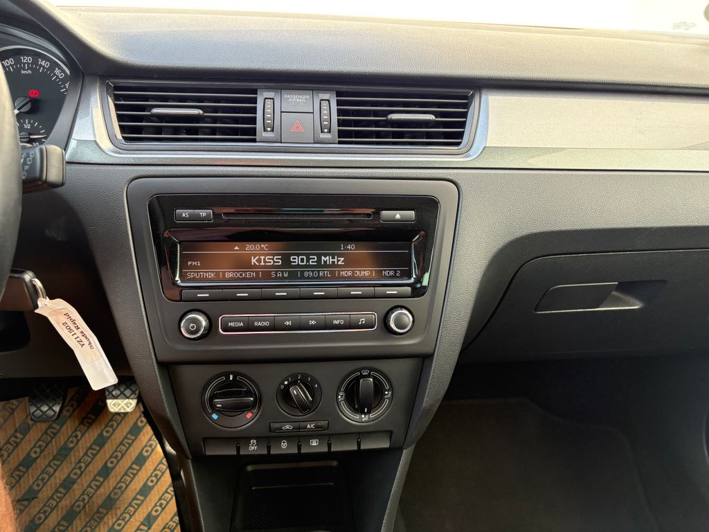 skoda-rapid-1-2tsi-63kw-klima - 9