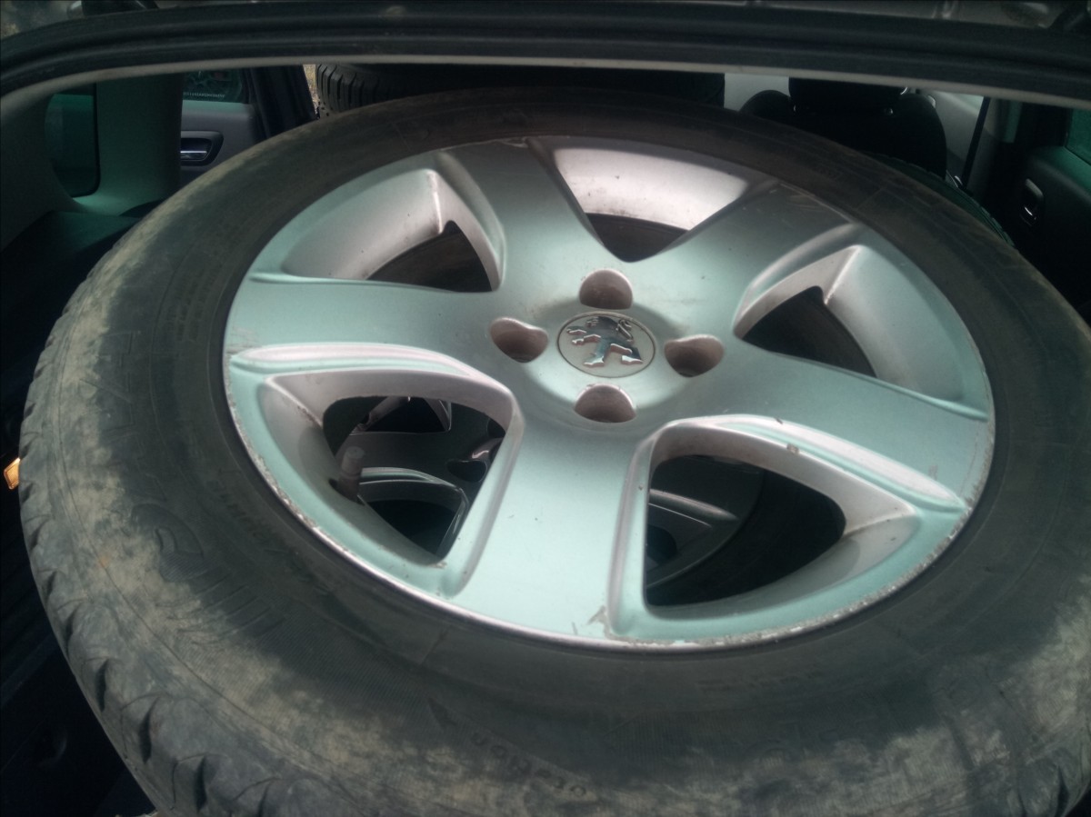 peugeot-3008-1-6-hdi-digiklima-cr - 8