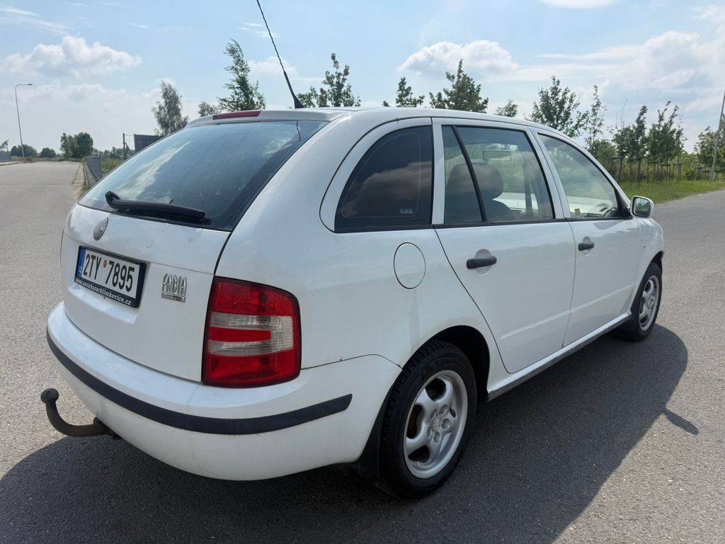 skoda-fabia-1-4-tdi-51kw-klimatizace-tazne-zarizeni - 4