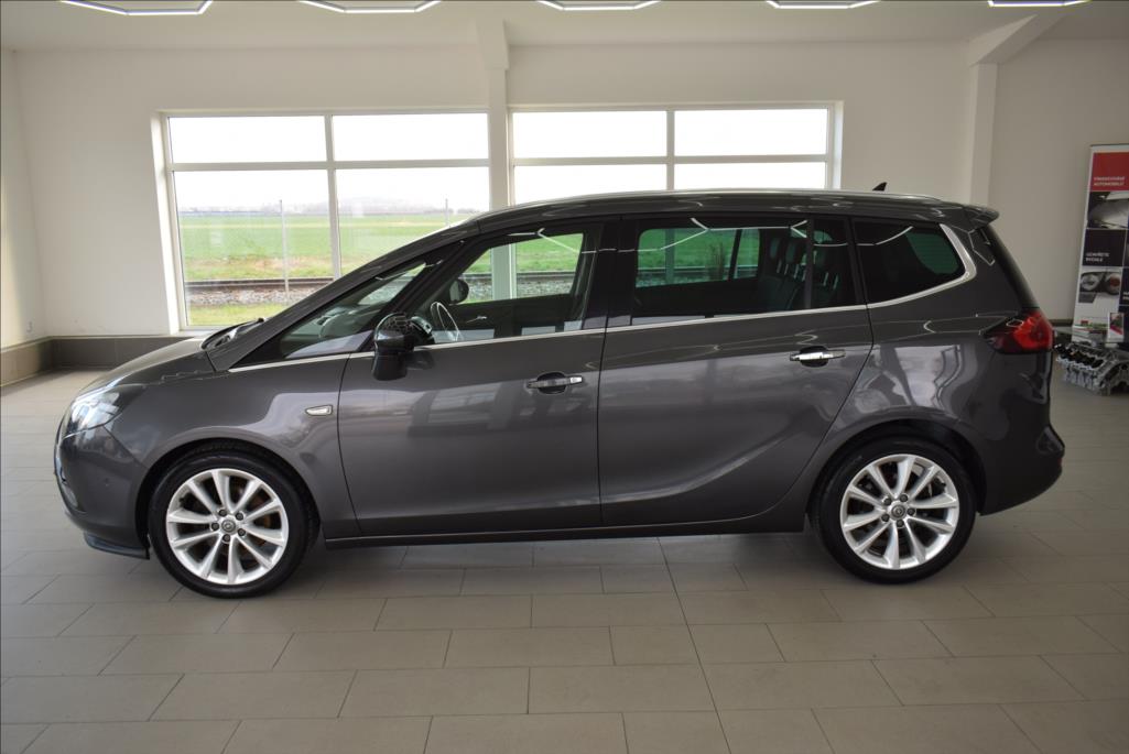 opel-zafira-2-0-ctdi-7-mist-nav-innovation - 4