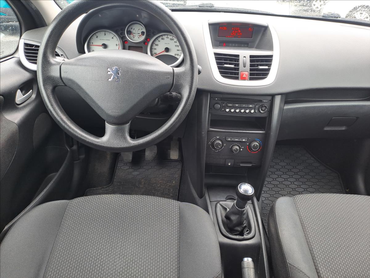 peugeot-207-1-4-hdi - 8