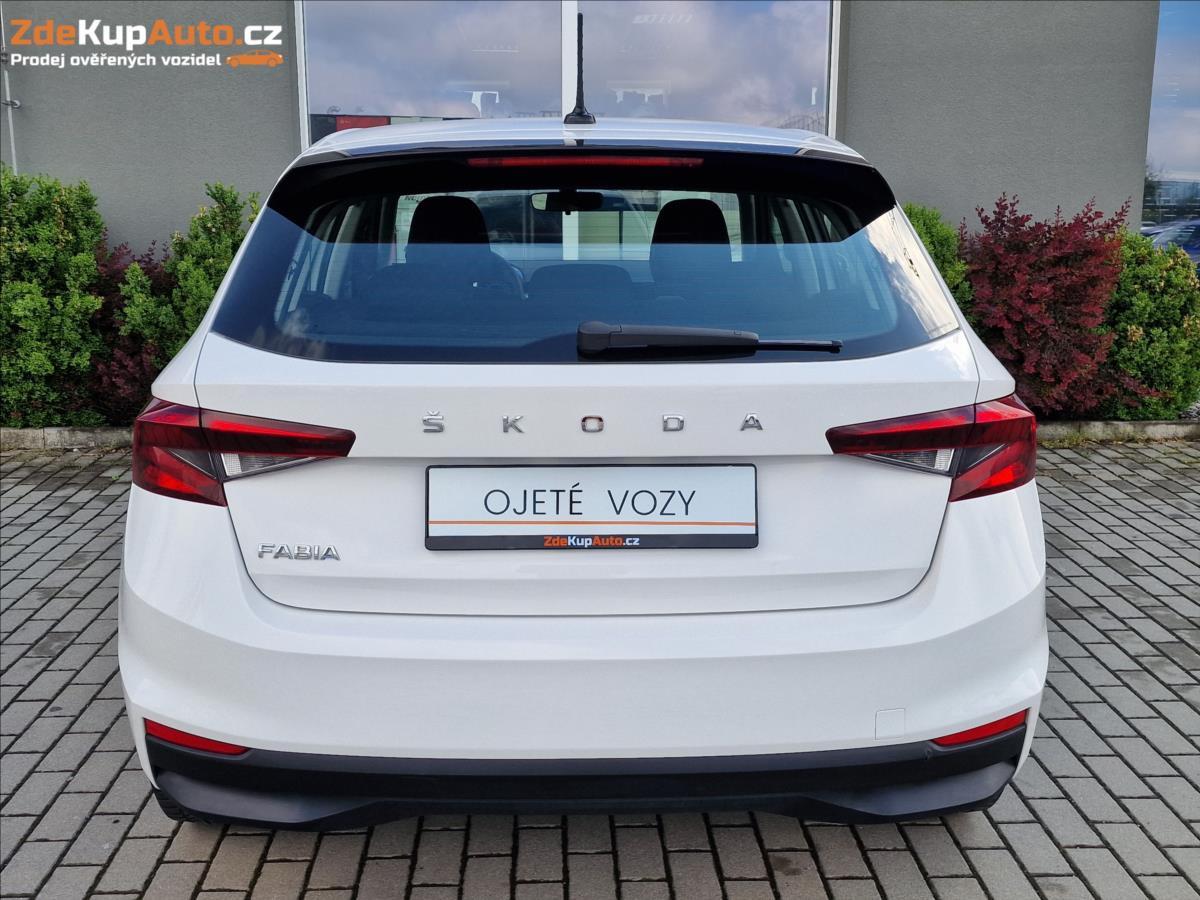 skoda-fabia-1-0tsi-ambition-cr-1-majitel - 8