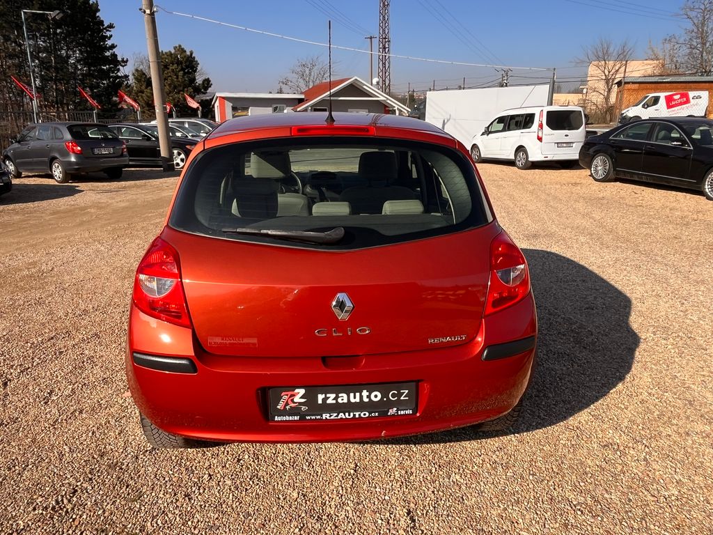 renault-clio-1-5dci-63kw-klima-nova-stk - 2
