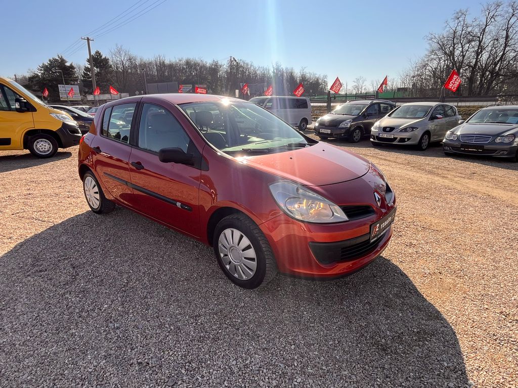renault-clio-1-5dci-63kw-klima-nova-stk - 8