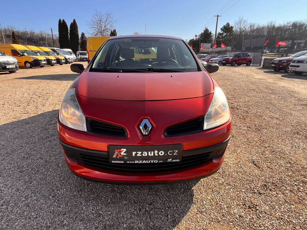 renault-clio-1-5dci-63kw-klima-nova-stk - 9