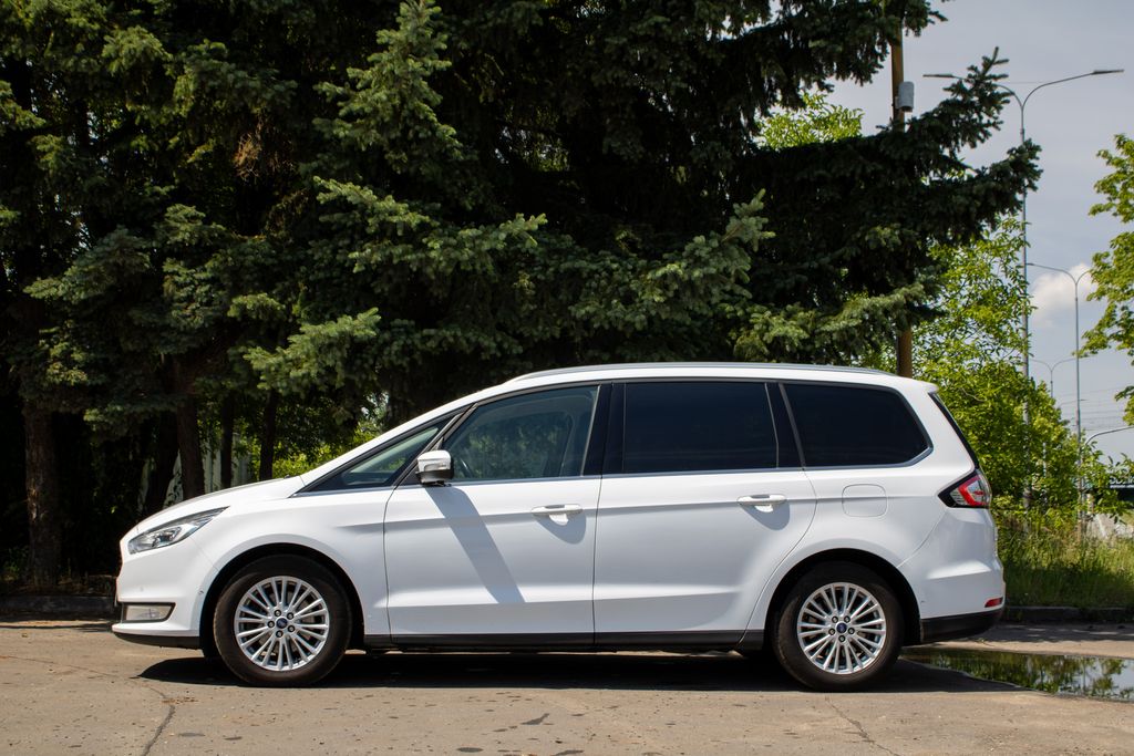 ford-galaxy-titanium - 3