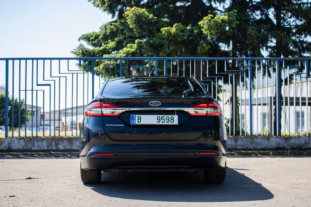 ford-mondeo-titanium - 5