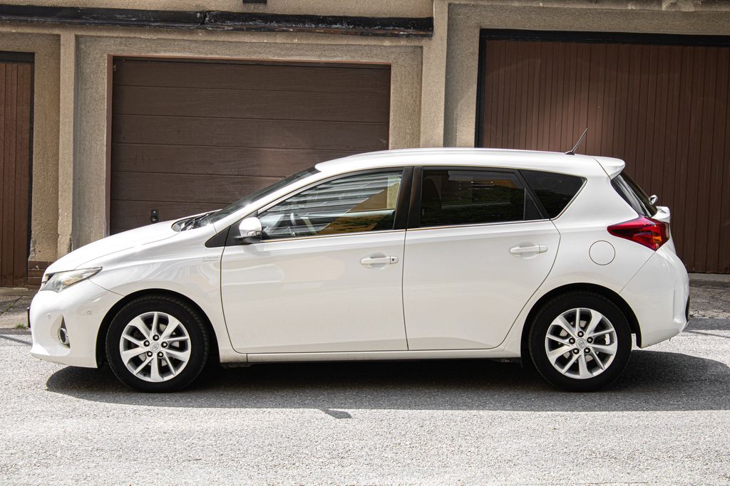 toyota-auris - 6