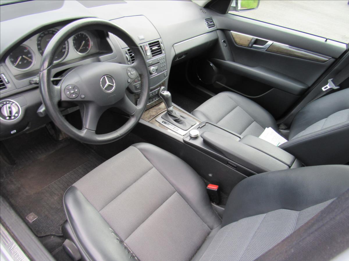 mercedes-benz-tridy-c-2-5-i-c-230-v6-150kw-automat - 8