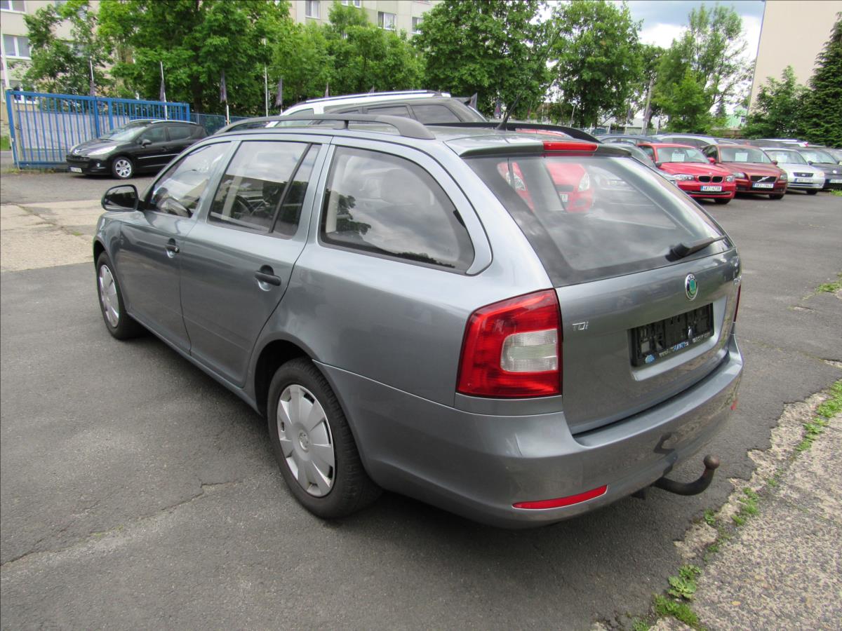 skoda-octavia-1-6-tdi-77kw-combi - 3
