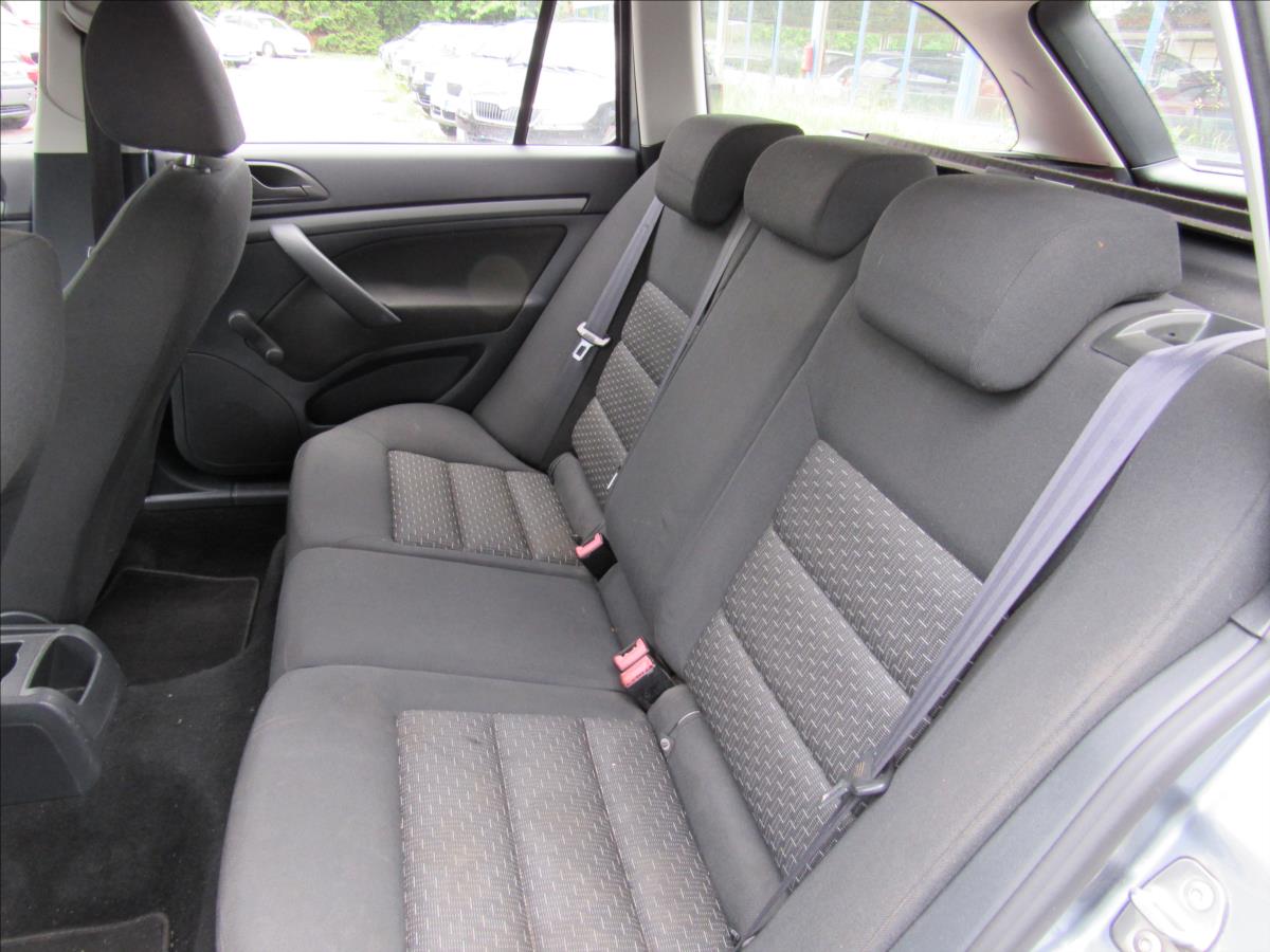 skoda-octavia-1-6-tdi-77kw-combi - 9
