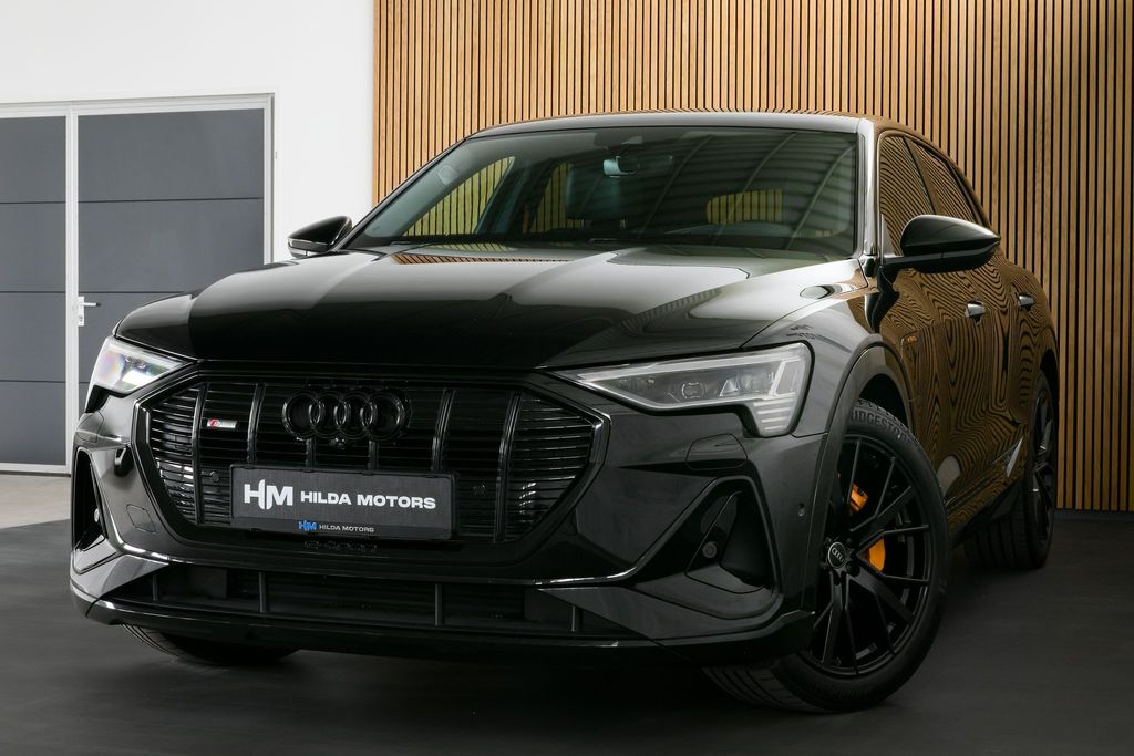 audi-e-tron-55-300kw-s-line-blackedi-nv-tz - 3