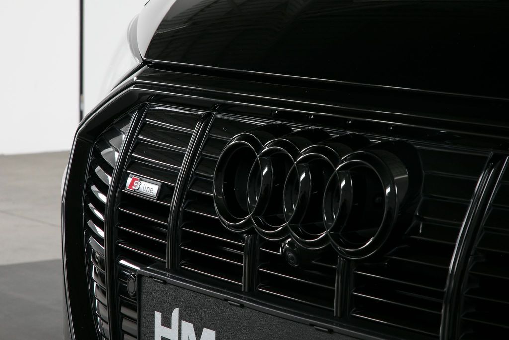 audi-e-tron-55-300kw-s-line-blackedi-nv-tz - 7