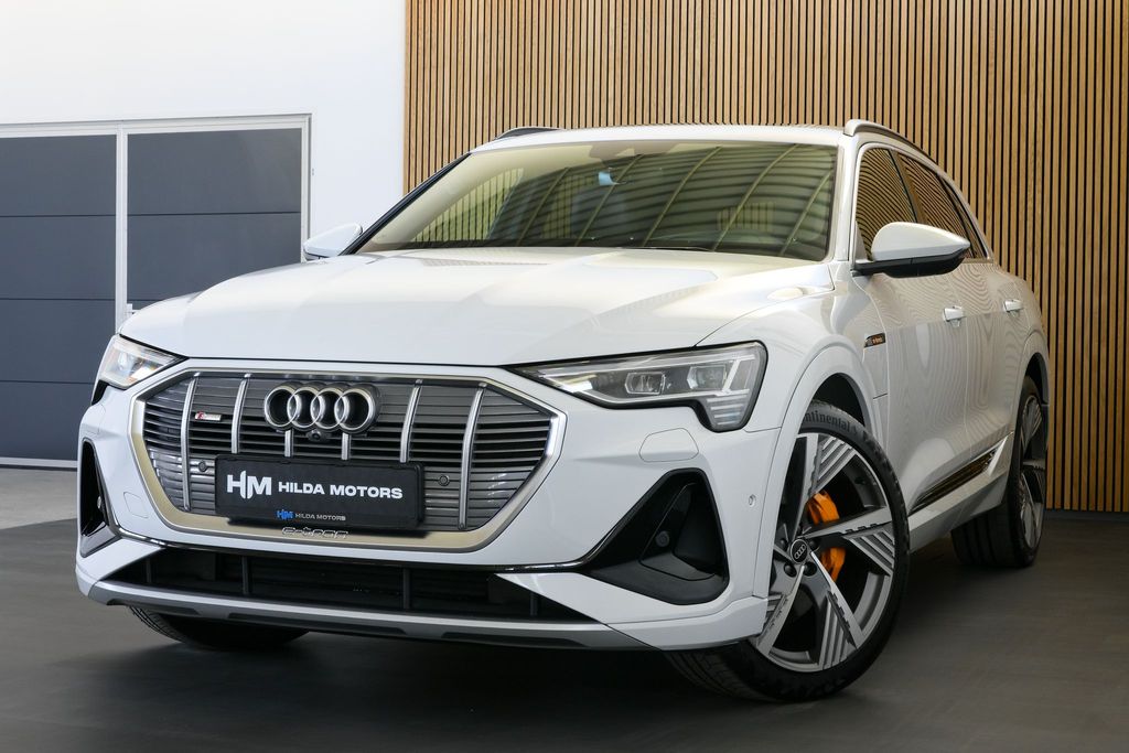 audi-e-tron-55-300kw-sline-b-o-pano-zaruka - 3
