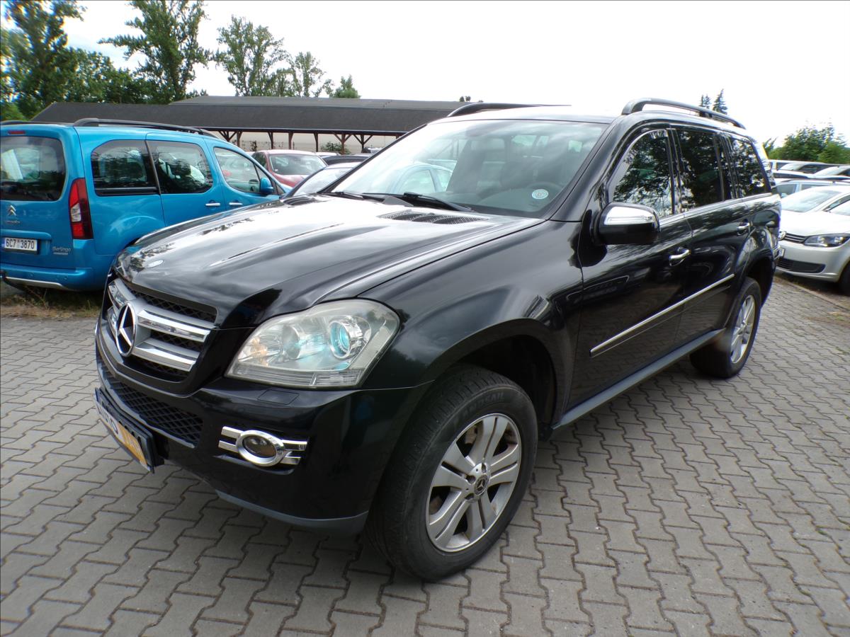 mercedes-benz-gl-4-0-v8-420-cdi-4matic - 1