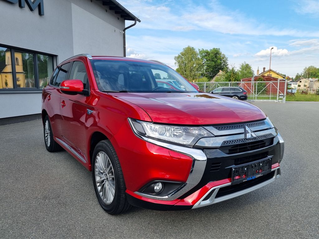 mitsubishi-outlander-2-4-phev-4x4 - 6