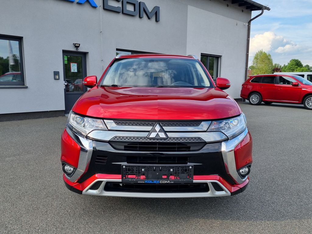 mitsubishi-outlander-2-4-phev-4x4 - 7