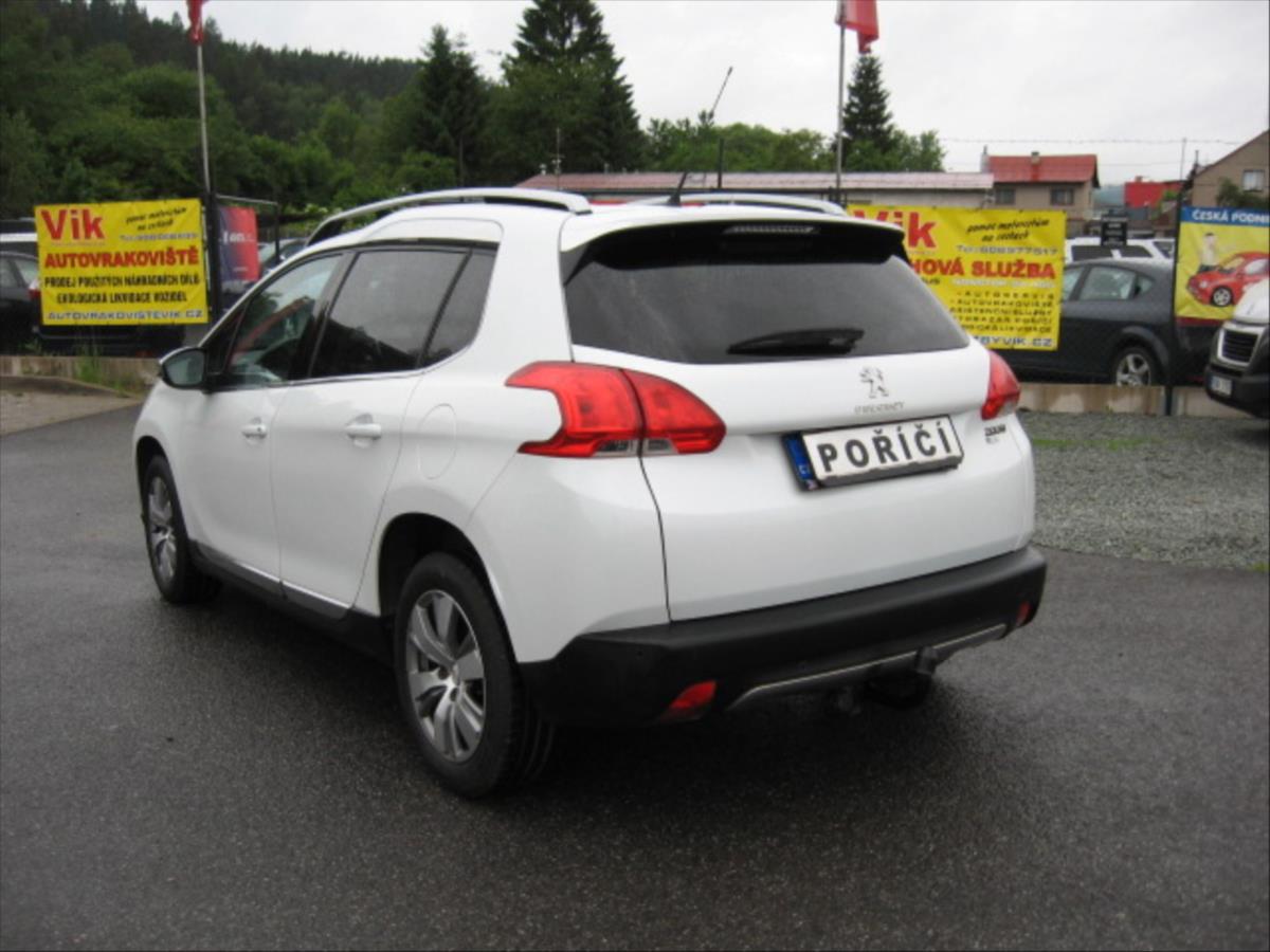 peugeot-2008-1-6-e-hdi - 3