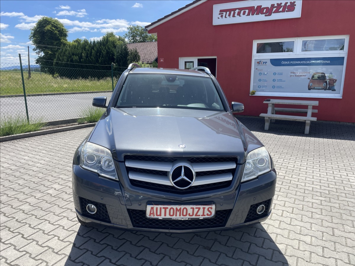 mercedes-benz-glk-2-2-d-at-4x4-tz-digiklima-ok-krasne - 1