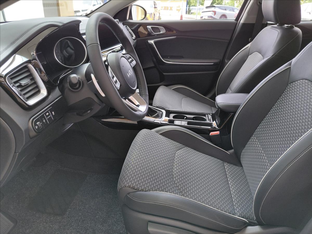 kia-xceed-1-6-t-gdi-7dct-exclusive - 8