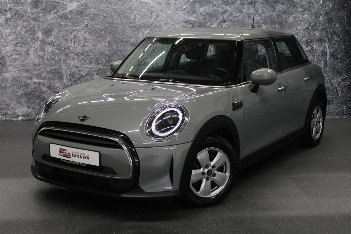 Mini Cooper 1,5 1.majitel CZ