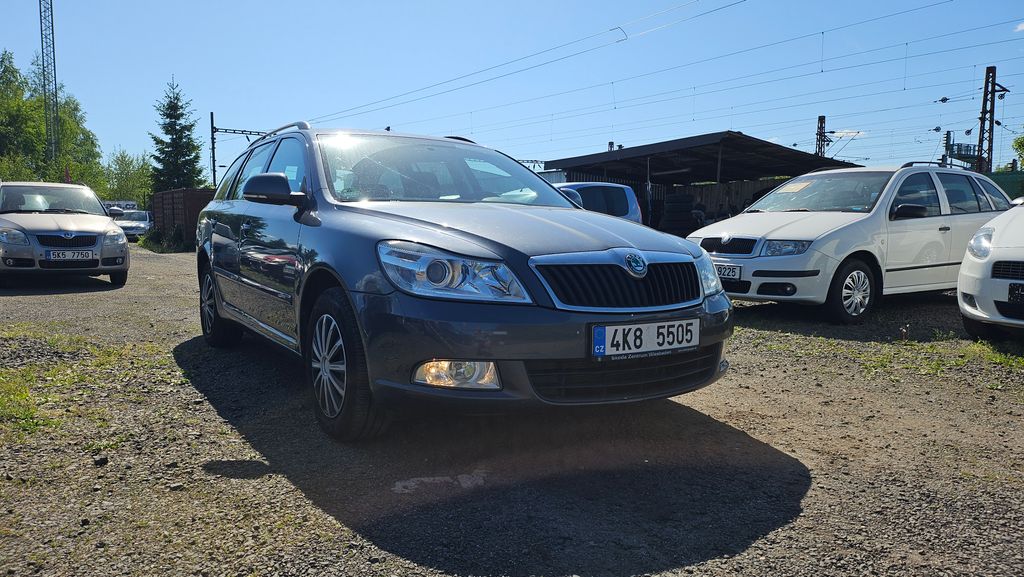 skoda-octavia-1-6-tdi-cr-ambiente-kombi - 1