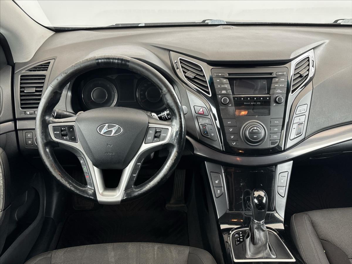 hyundai-i40-1-7-crdi-experience-at - 4