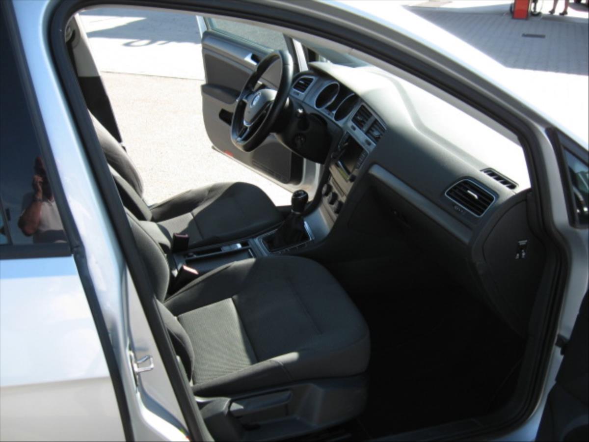 volkswagen-golf-2-0-tdi-110-kw - 9