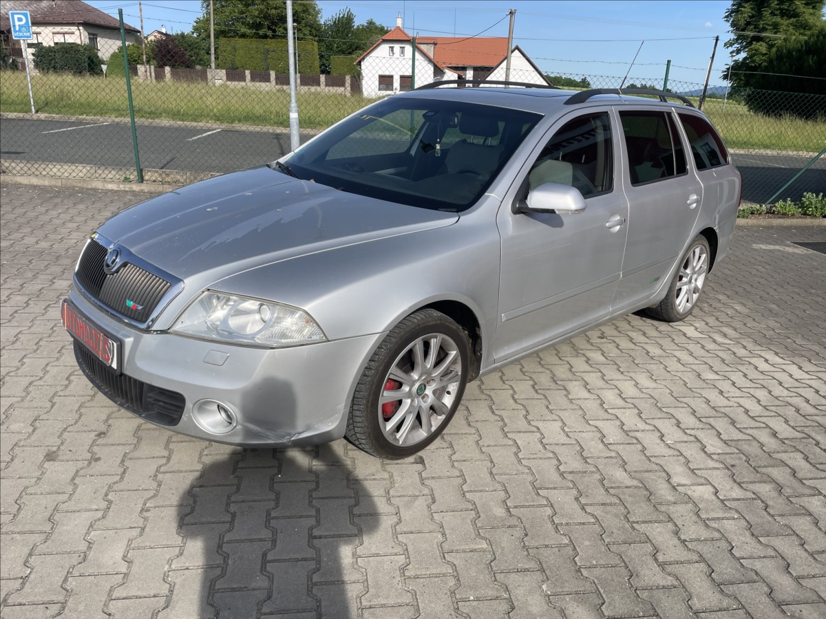 skoda-octavia-2-0-tdi-rs-125-kw-xenony-stk-4-2028-ii - 2