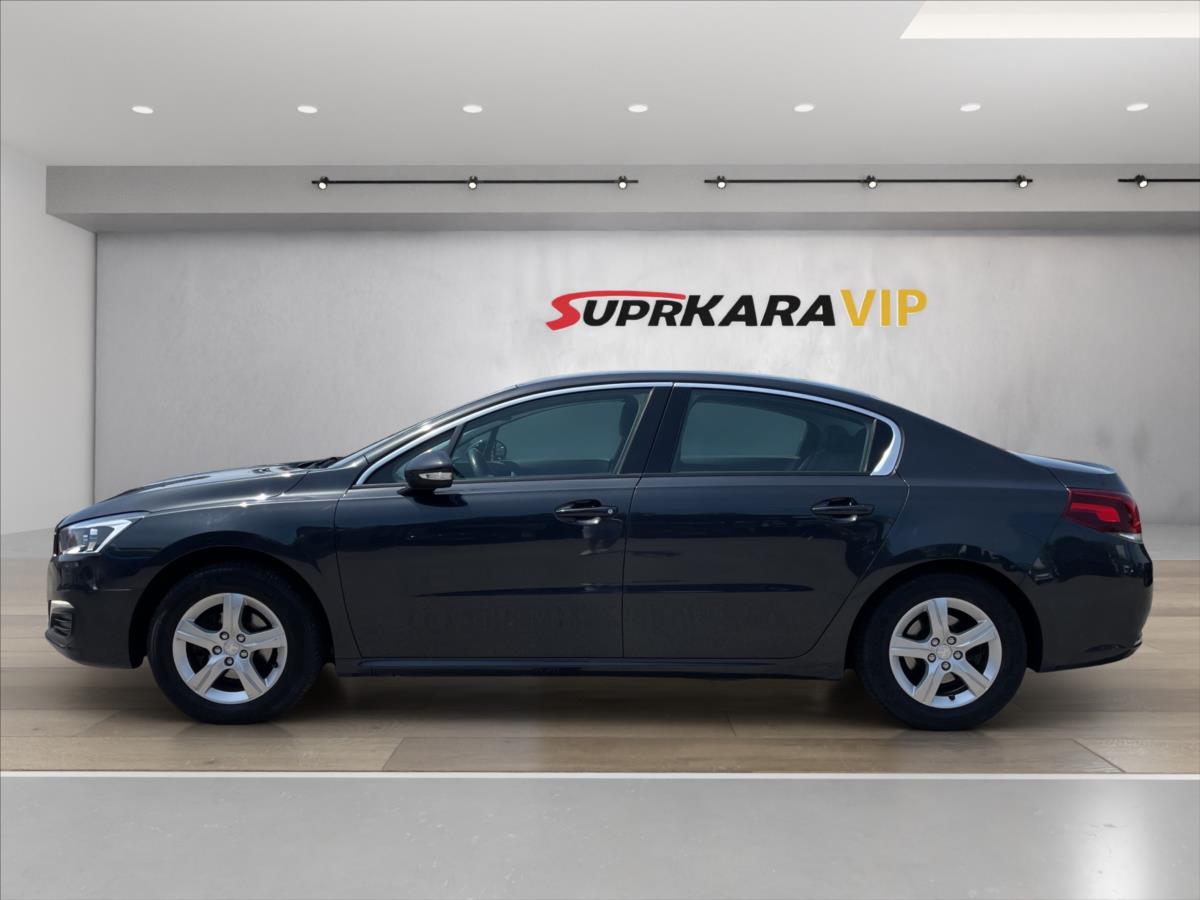 peugeot-508-1-6-ehdi-88kw-6q-d-klima-alu-pdc-pravidelny-servis-a-rozvody-vymenen - 7