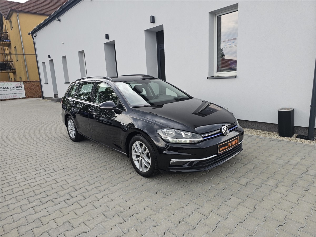 Volkswagen Golf VII 1,5TSi DSG Comfortline