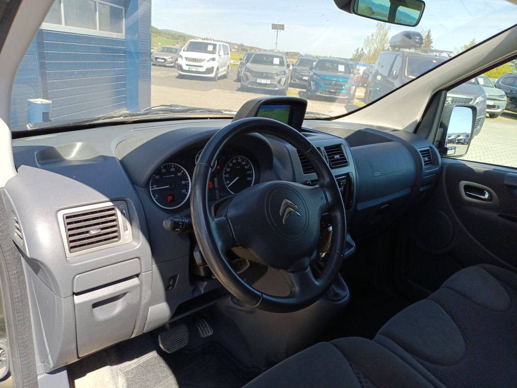 citroen-jumpy-multispace-exclusive-2-0hdi - 7
