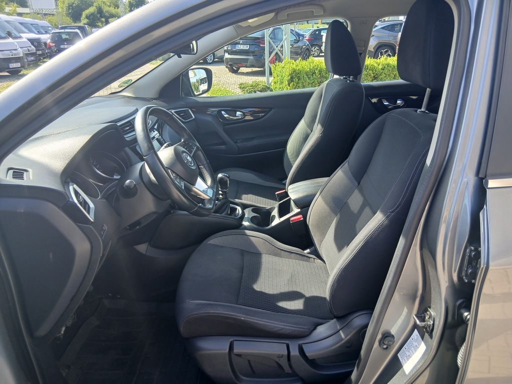 nissan-qashqai-1-3-dig-t-140k-acenta-18-alu - 9