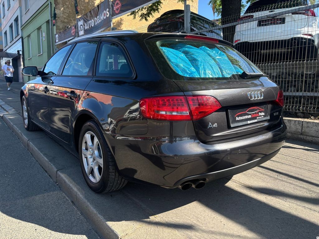 audi-a4-1-8tsi-2010-s-kniha-man6-2-maj - 3