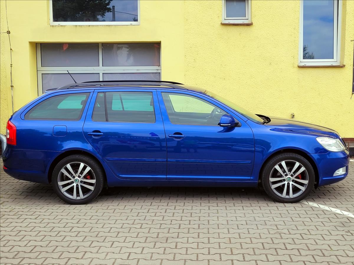 skoda-octavia-1-2-tsi-serv-kn-xenony - 6