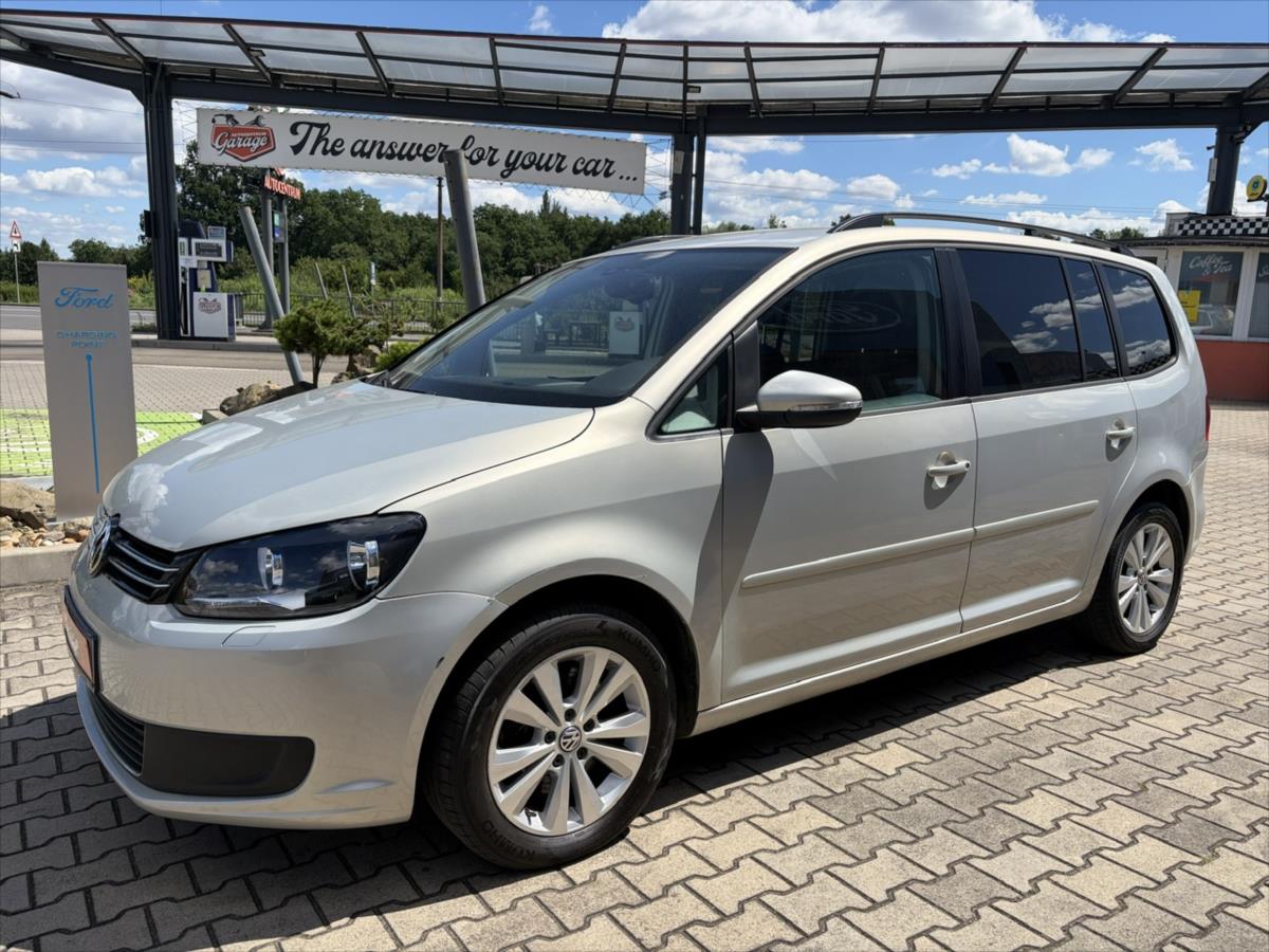 volkswagen-touran-2-0-tdi - 1