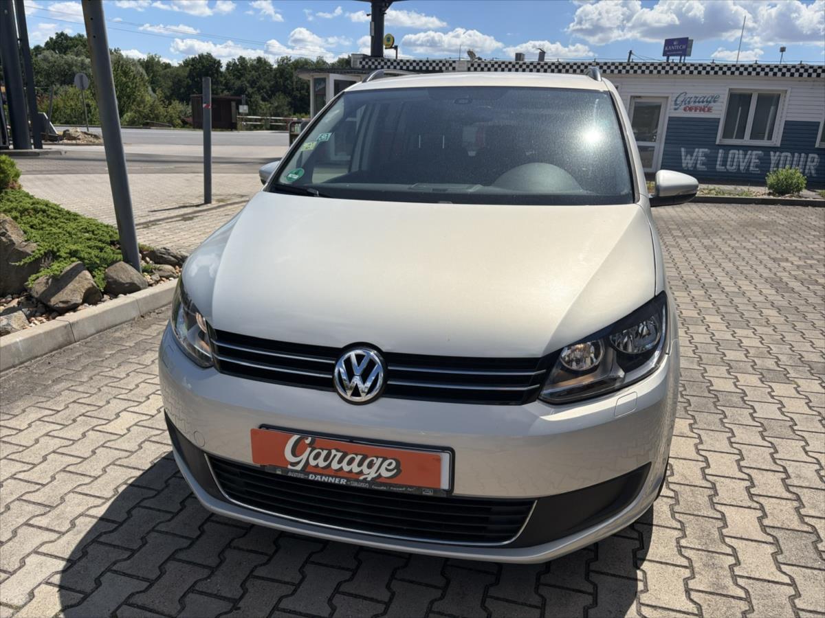 volkswagen-touran-2-0-tdi - 2