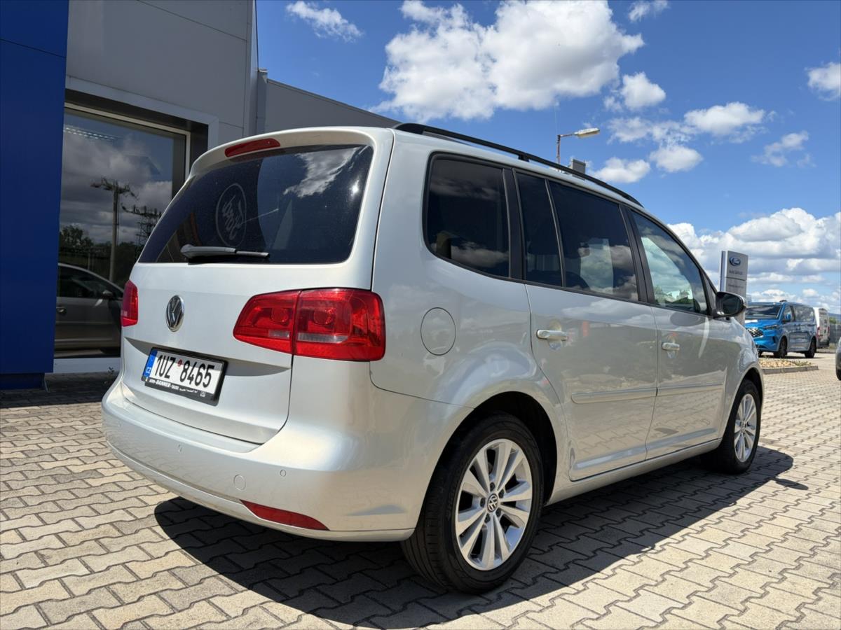 volkswagen-touran-2-0-tdi - 3
