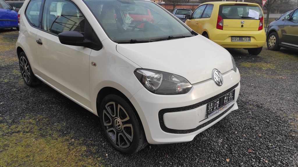 volkswagen-up-1-0-white-up - 6