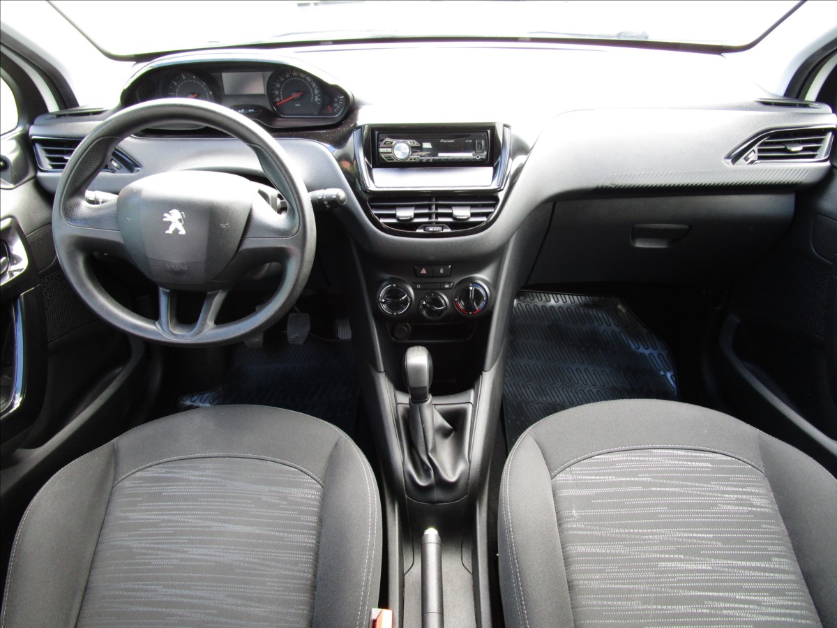 peugeot-208-1-0i - 6