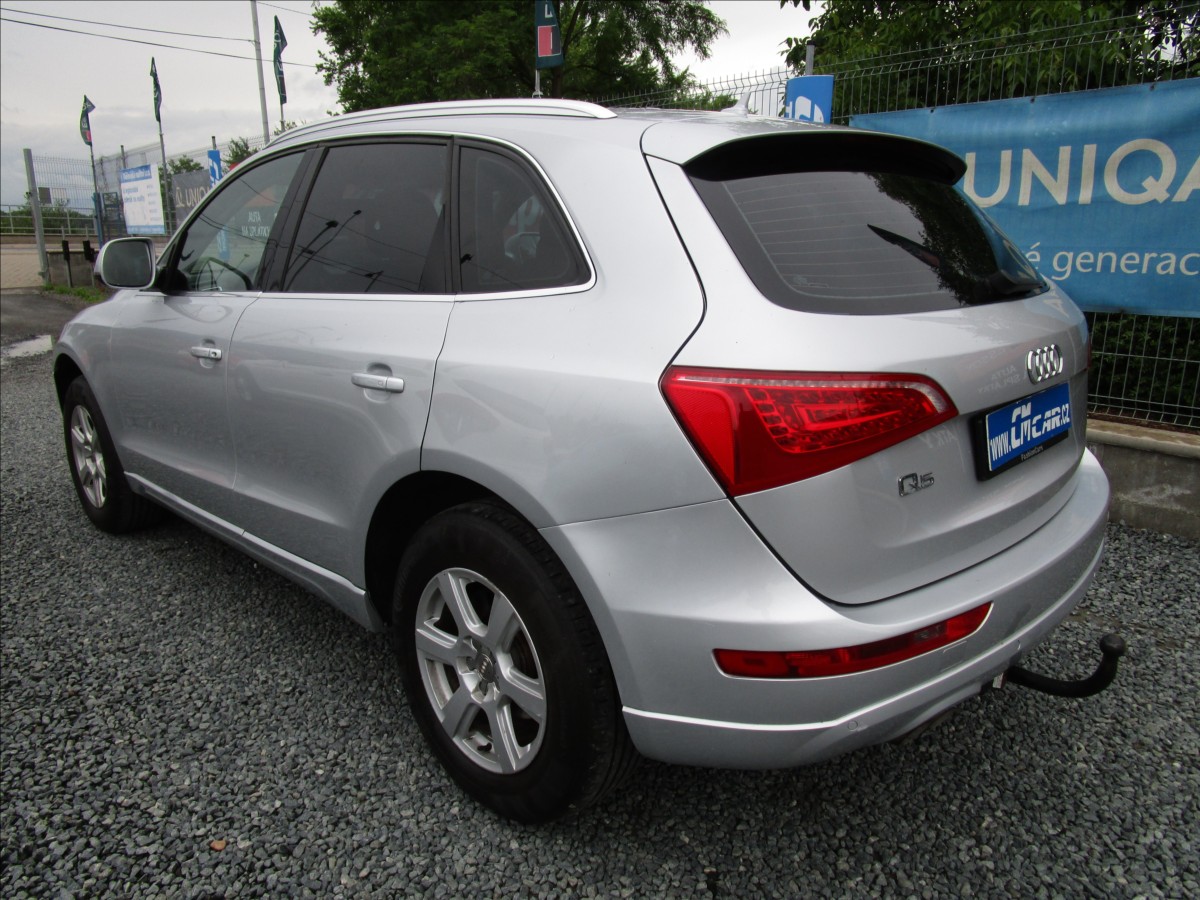 audi-q5-2-0tdi-s-tronic-quattro-bi-xenony - 5