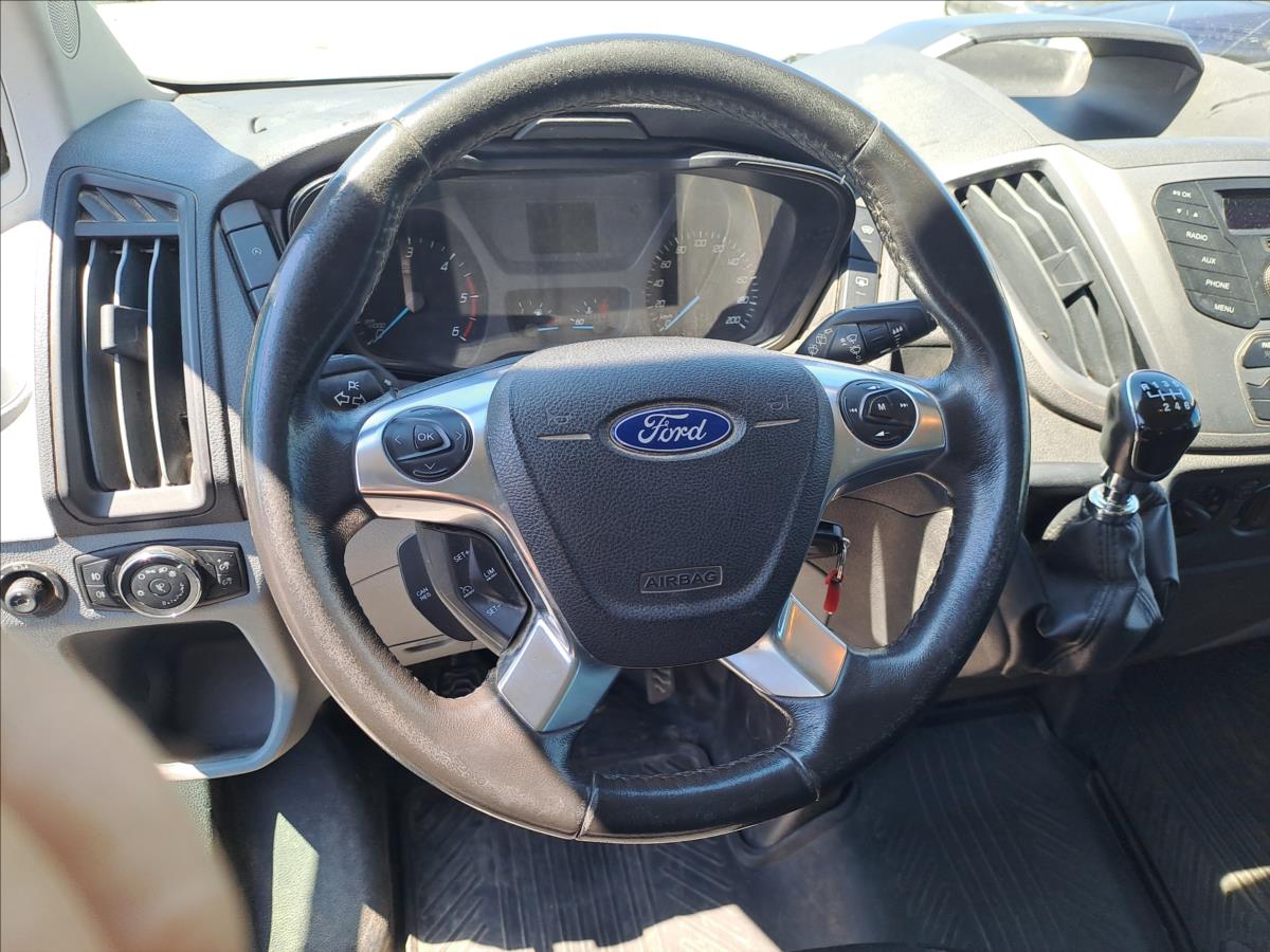 ford-transit-2-0-tdci-l3h2-1-majitel-cz - 7