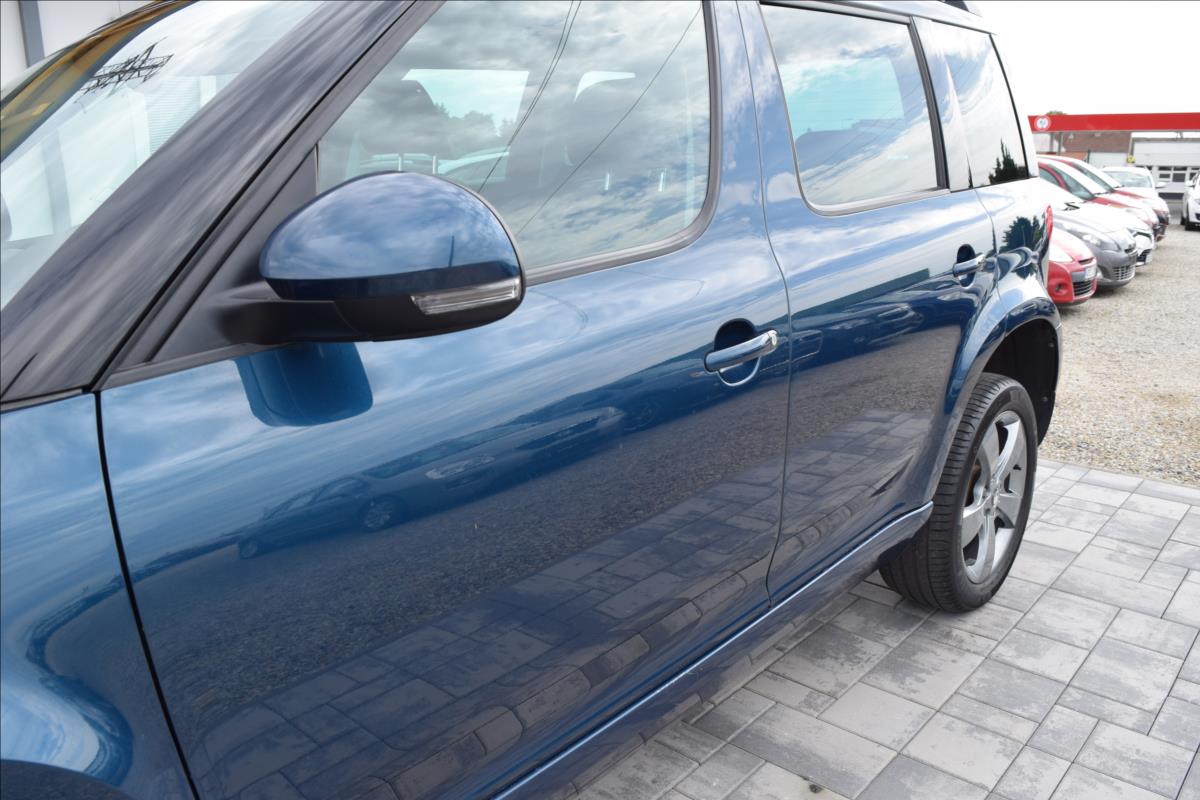 skoda-yeti-1-4-tsi-92kw-dsg-xenony-vyhrev - 7