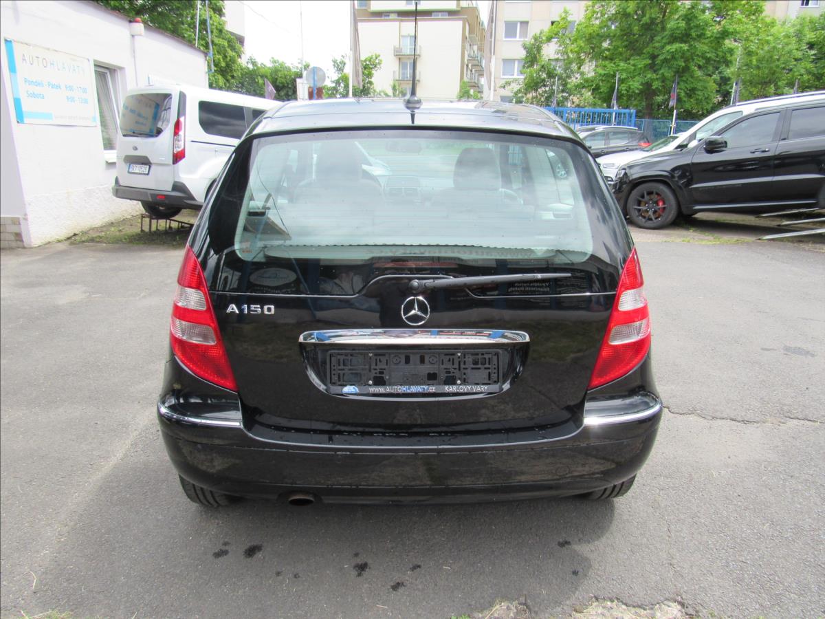 mercedes-benz-tridy-a-1-5-a150-elegance-70kw - 4