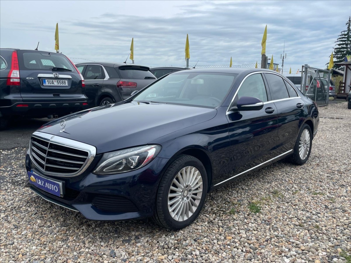 Mercedes-Benz Třídy C 2,2 220 CDi