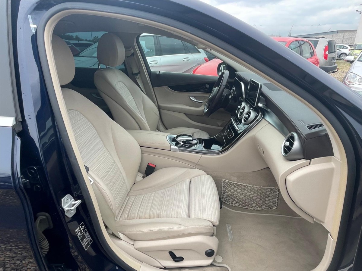 mercedes-benz-tridy-c-2-2-220-cdi - 9