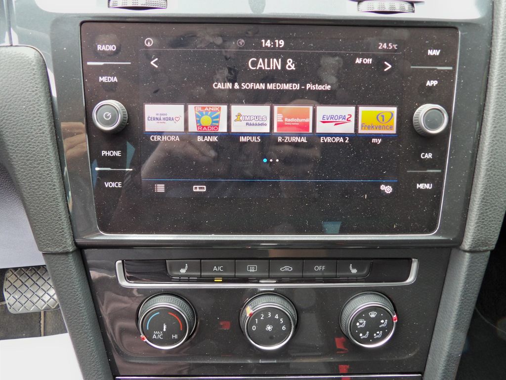 volkswagen-golf-1-6tdi-85kw-dsg-navi-pdc - 7