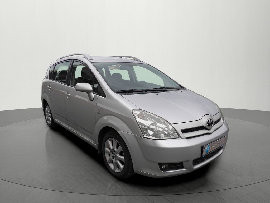 toyota-corolla-verso-1-8-vvt-i-95kw-7-mist-cr - 5